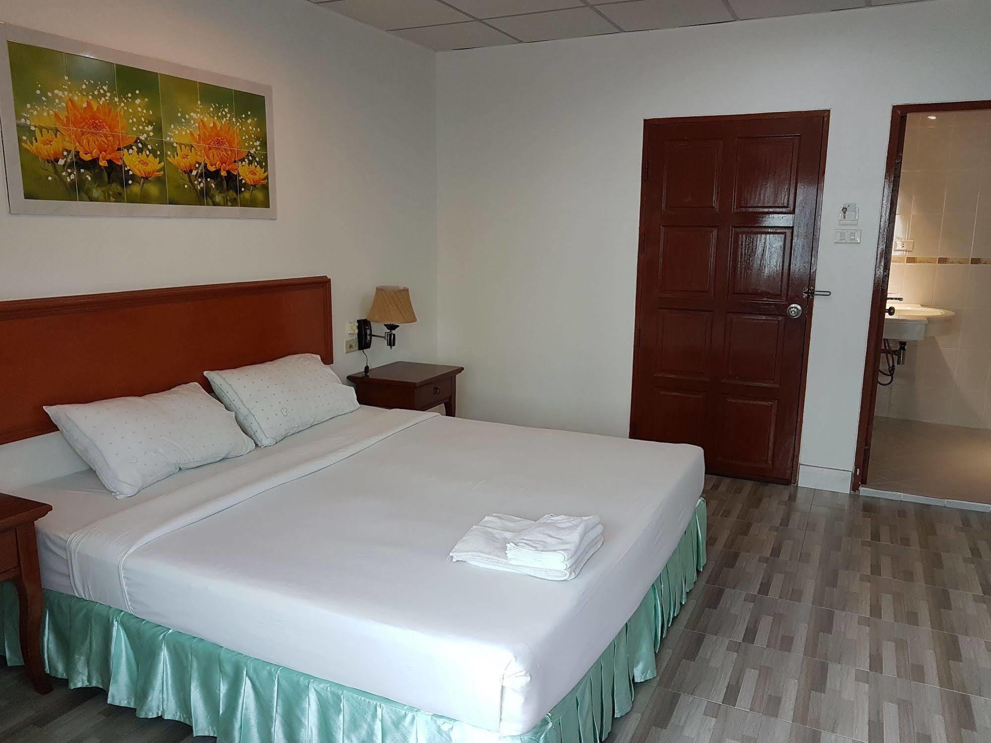 Welcome Inn Hotel @ Karon Beach. Single Room From Only 500 Baht Phuket Eksteriør bilde