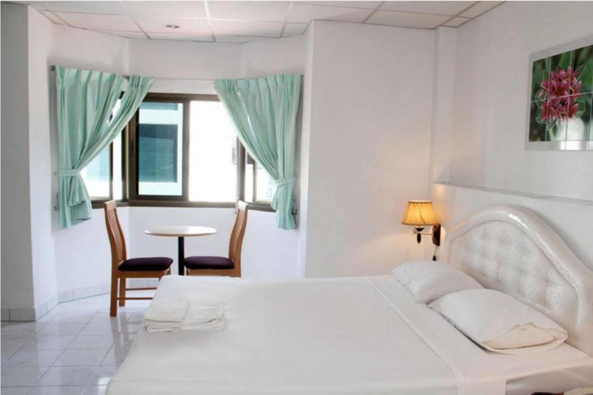 Welcome Inn Hotel @ Karon Beach. Single Room From Only 500 Baht Phuket Eksteriør bilde